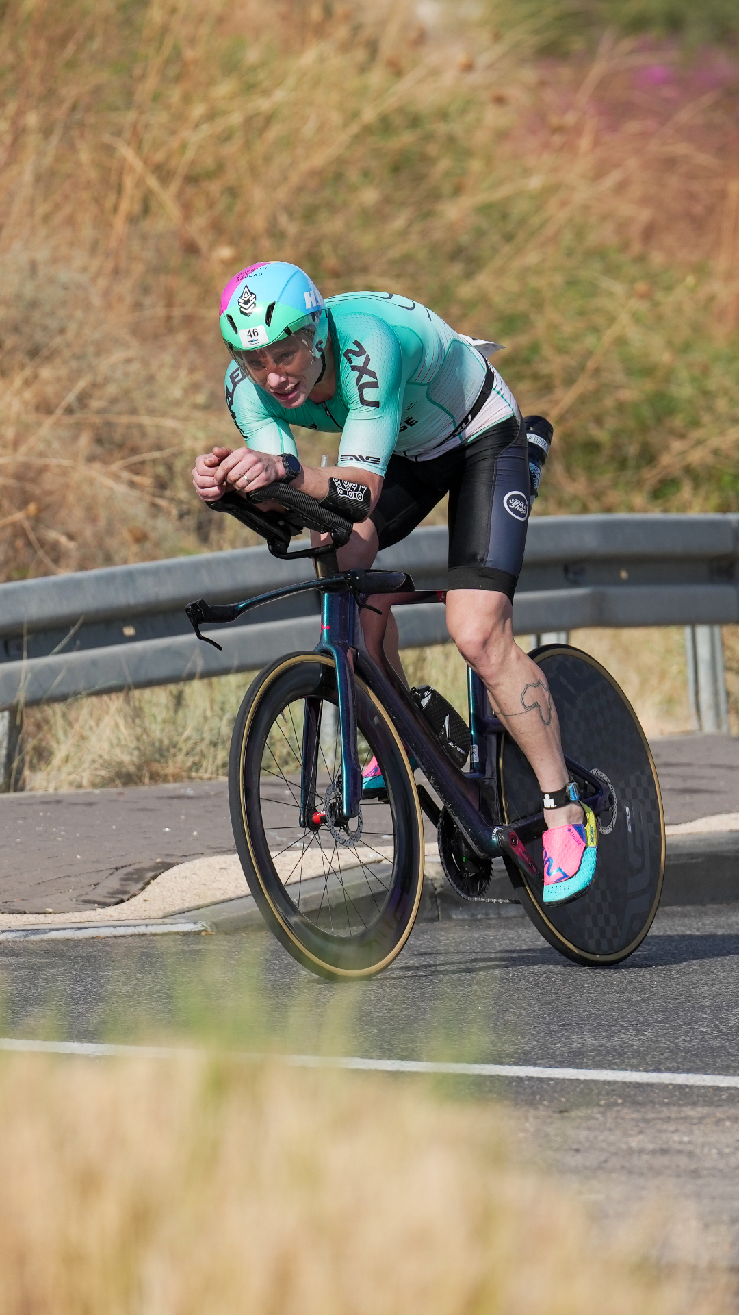 Cycliste en contre-la-montre
